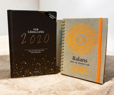 Diáre (väzba lepená, šitá, špirálová)